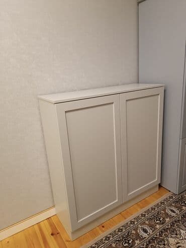 стеклянные полки на стену: Распашной, 2 двери Прямой шкаф, Шкаф в прихожей — 4