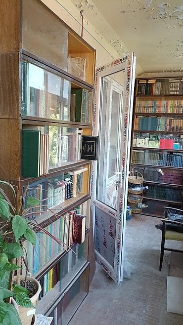 skafi: Продаются книжные полки со стёклами. Размеры (примерно): длина 120 — 2