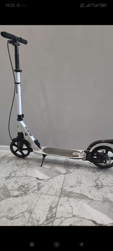 Şəhər üçün rahat mexaniki skuter - Rəng: ağ-qara - Çərçivə: yüngül lalafo.az -da Şəhər üçün rahat mexaniki skuter - Rəng: ağ-qara - Çərçivə: yüngül