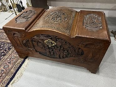 qedimi mebel: Əl oyma naxışlı taxta sandıq/konsol qutusu - Material: tam ağac (bərk — 3