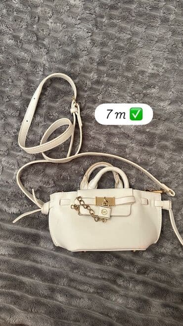 Çiyin çantası, Michael Kors