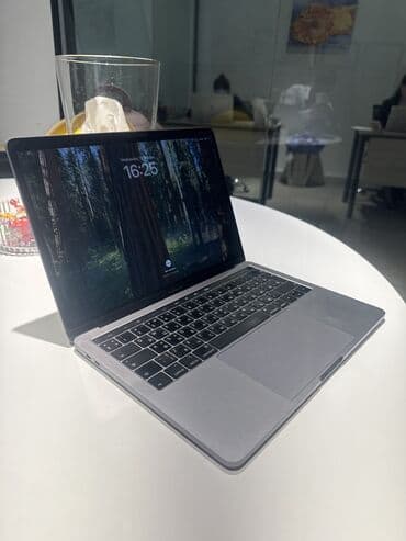 💻 MacBook Pro 13” (2018, 4 Thunderbolt 3 Portlu) Qiymət: Razılaşma