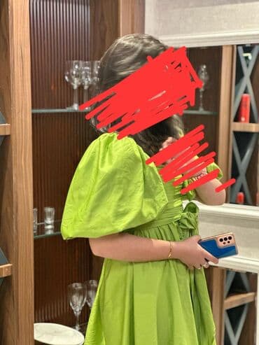 Yaz-yay mövsümü üçün zərif yaşıl don - Rəng: parlaq açıq-yaşıl - lalafo.az -da Yaz-yay mövsümü üçün zərif yaşıl don - Rəng: parlaq açıq-yaşıl -