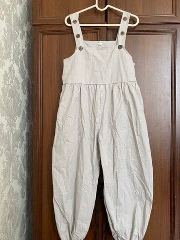 Bej rəngli kombinezon.1dəfə geyinilib.təzədir.12-13yaş üçün uyğundur lalafo.az -da Bej rəngli kombinezon.1dəfə geyinilib.təzədir.12-13yaş üçün uyğundur