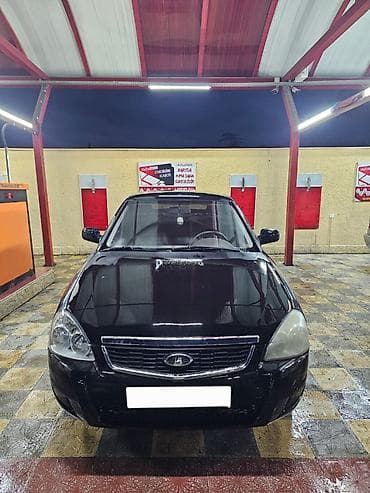 man sat: VAZ (LADA) Priora: 1.6 l | 2011 il 235000 km Hetçbek — 6