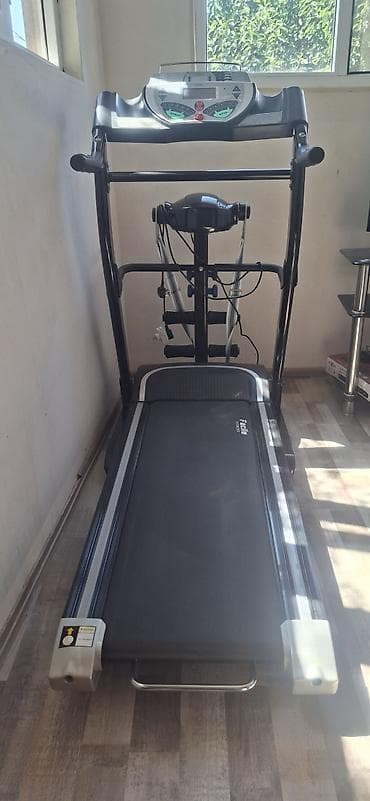 Facile Fitness F-6410 qaçış trenajoru - Elektrikli qaçış yolu, geniş — 2