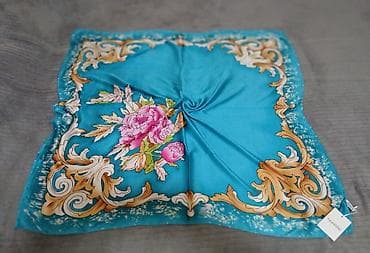 Голубой 8 манат,малиновый с кошками 10 манат,новые с бирками. Məhsul