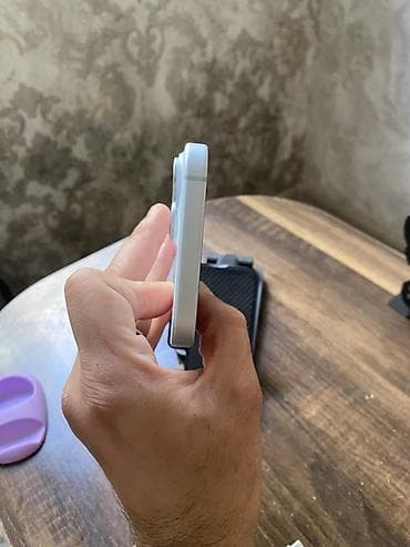 apple ipad 13: IPhone 15, 128 GB, Ağ, Simsiz şarj — 6