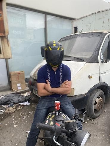 cruz led stop: Motosiklet kaskı – tam üzlü model - Rəng: Qara üzərində sarı qrafika — 2