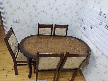 Для кухни, Нераскладной, Овальный стол, 4 стула