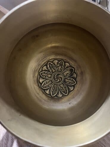 əntiq qablar: Mis bəzəkli qab qiymet 70 — 2