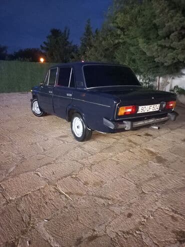 ваза напольная керамическая высокая: VAZ 2107 sedan - Kuzov: tünd mavi rəng, 4 qapı, xrom bəzəklər və — 1