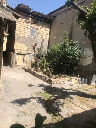 Həyət evləri və villaların satışı: M.Ə. Rəsulzadə qəs. 3 otaqlı, 70 kv. m, Təmirsiz — 5