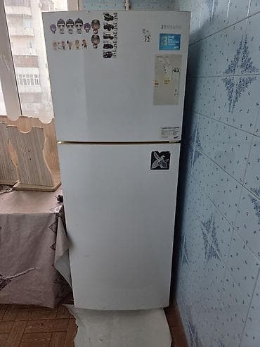 arcelik soyuducu: 2 qapılı Samsung Soyuducu Satılır, rəng - Ağ — 5