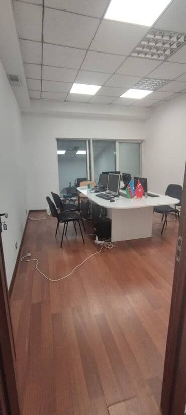 Sahil metrosuna yaxin ofisllər ayi 400azn -10kv 25kv-1000azn lalafo.az -da Sahil metrosuna yaxin ofisllər ayi 400azn -10kv 25kv-1000azn