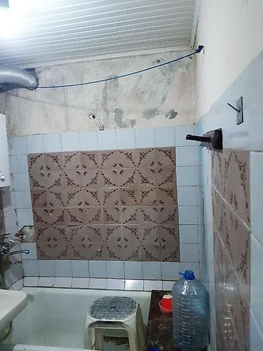 badamdarda tecili ev satilir: Sumqayit seh 3 cu mik 5/1 1 otaq sade ev qiymeti 200 azn — 2