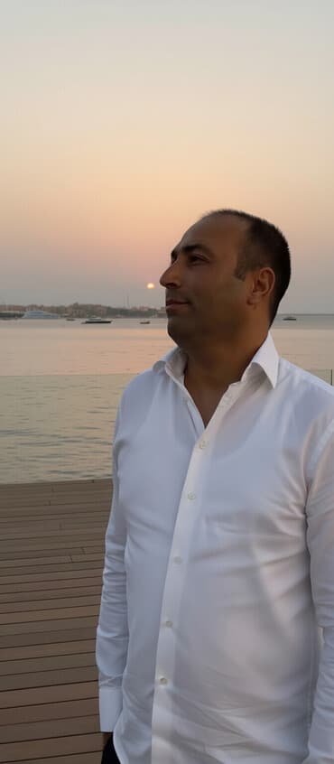 Sürücü işi axtarıram.Ailə,şəxsi və ya şirkətdə Xətai rayonu Ağ lalafo.az -da Sürücü işi axtarıram.Ailə,şəxsi və ya şirkətdə Xətai rayonu Ağ