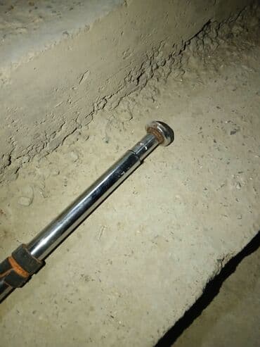 Ağcaqanad torları: Boruvari Divara bərkidilən Karniz — 1