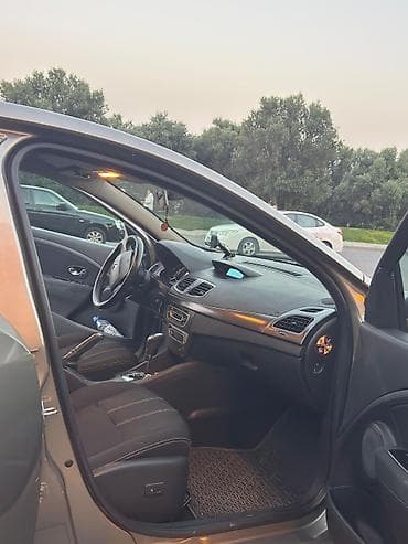audi a5: Renault Megane: 2 l | 2013 il 214088 km Hetçbek — 9