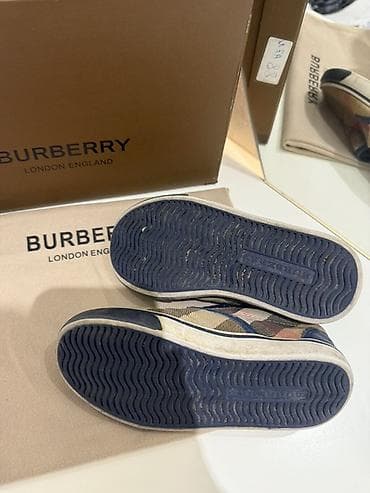 sari krasovka: Rəng - Bej Krossovkalar, Burberry, Ölçü: 27, Uniseks — 3