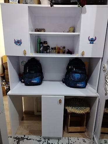 uşaq stol: Düz masa, Stulsuz, Polkalı, Siyirməsiz, Sadə laminat — 2