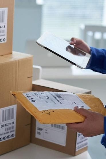 diş: Salam diş Labaratoriyasına kuryer tələb olunur. İşlərin aparıb — 1