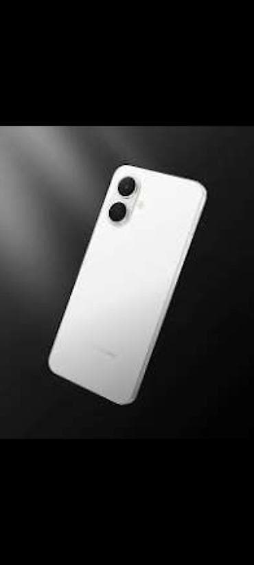 Ağ rəngli tecno spark go 2 - 128 GB - 4+4 RAM ai çekilişi var