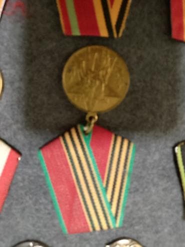 spor: Məhsul: SSRİ dövrünə aid orijinal medallar kolleksiyası Tərkib: - — 5