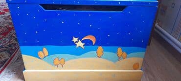 Uşaq oyuncaq sandığı – kosmos mövzusunda əl işı rəsmli - Material