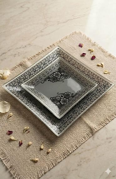 bir balaca sandiqca: Kvadrat formalı dekorativ boşqab dəsti Dəyərindən çox aşağı yarı — 1