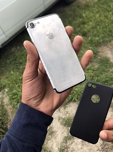 i̇phone 7 128: IPhone 7, 32 GB, Gümüşü, Qırıq — 3