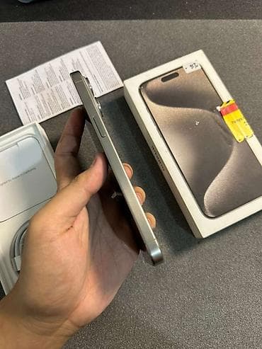 IPhone 15 Pro, 256 GB, Natural Titanium, Face ID — 3