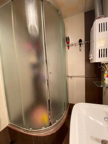 qubada aylıq kirayə evlər: Xətai rayonu (Xəzərin kruquna yaxın)5 mertebeli binanın 2-ci — 16