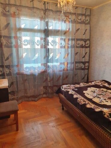 evlər bakı: Bakı, 3 otaqlı, Köhnə tikili, m. Əhmədli, 80 kv. m — 3