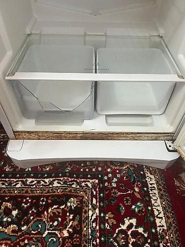 islenmis sazz modem satilir: İşlənmiş 2 qapılı Indesit Soyuducu Satılır, rəng - Ağ — 4