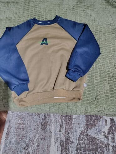 Üzüklər: Uşaq sviteri/svitşot geyinilməyib 160 ölçüdür 10 yaş üçün içi — 2