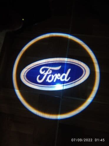 qapi ustu naves: Âvtomobil ucun loqo qapilar ücun.2 eded.batareya ile isleyir.ustaýa — 2