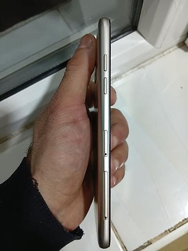 iphone telefonlar ucuz: Samsung Galaxy A6, 32 GB, rəng - Qızılı, Sensor, Barmaq izi — 8