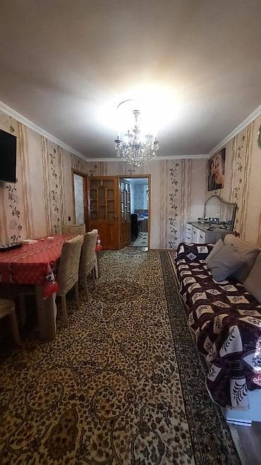 Sumqayıt, 3 otaqlı, Köhnə tikili, 67 kv. m