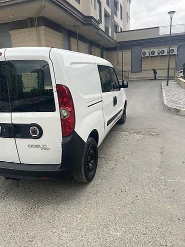 Fiat Doblo Maxx yük/furqon - Kuzov: ağ rəng, sürgülü yan qapılar (iki — 4