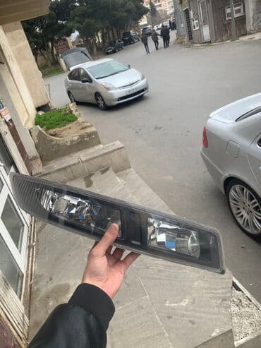 on fara: Komplekt, Duman əleyhinə faralar, Nissan, 2010 il, Orijinal, Yaponiya, İşlənmiş — 2