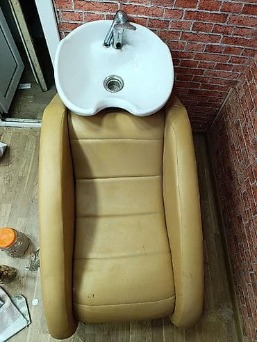 Salon üçün saç yuma kreslosu və keramik lavabodan ibarət komplekt at lalafo.az Salon üçün saç yuma kreslosu və keramik lavabodan ibarət komplekt