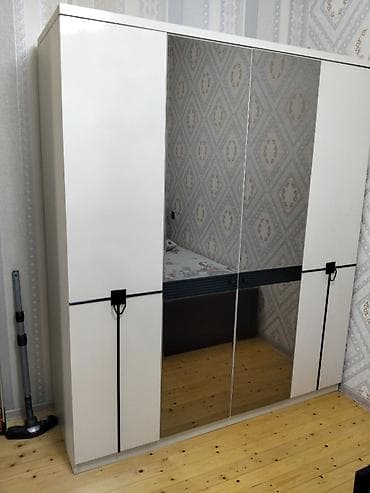pendir: Hamısı birlikdə 2350 manata perladan 10 gün öncə alınıb,hamısı yenidi — 4