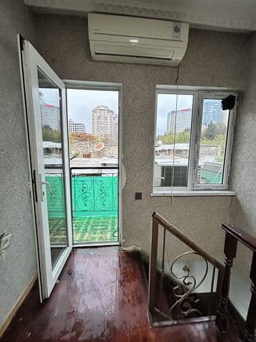 150 azn kiraye evler ayliq 2022: İcarəyə təklif olunan 2 mərtəbəli kiçik mənzil. 28 May Ⓜ️ -(17 dəqiqə — 11