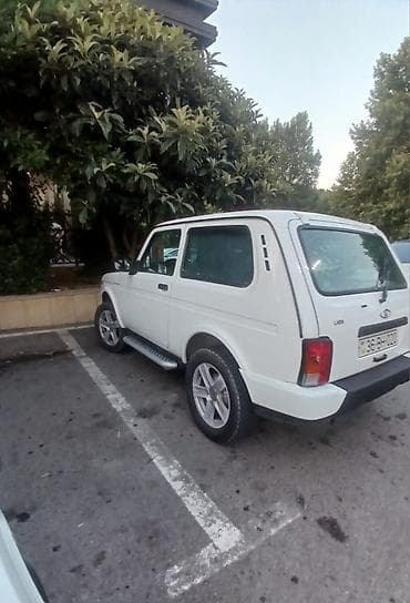 VAZ (LADA): VAZ (LADA) 4x4 Niva: 1.7 l | 1999 il 231651 km Sedan — 2