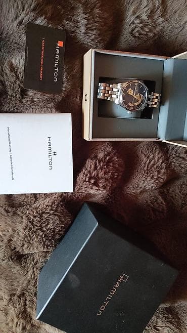 Hamilton Jazzmaster Open Heart, avtomatik mexanizmli kişi qol saatı — 2