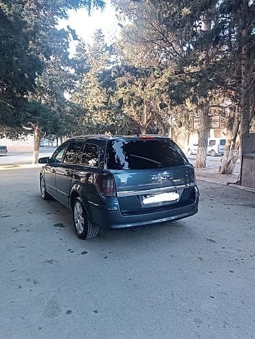 Opel Astra: 1.3 l | 2007 il 357000 km Universal — 3
