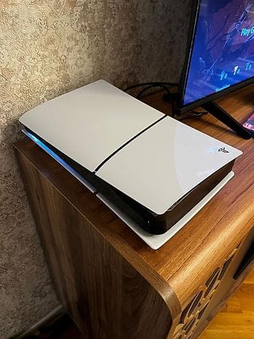Elektronika: PS5 + çantası + 2 şəkildəki pult + göy rengi var her üçü orginaldır + — 3