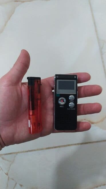 Mini səs yazan diktafon Yaddaş 8 GB 3gün zaryadka saxlayır