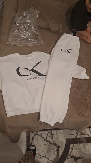 adidas dəstləri: İdman dəsti, Calvin Klein, M, rəng - Ağ — 1